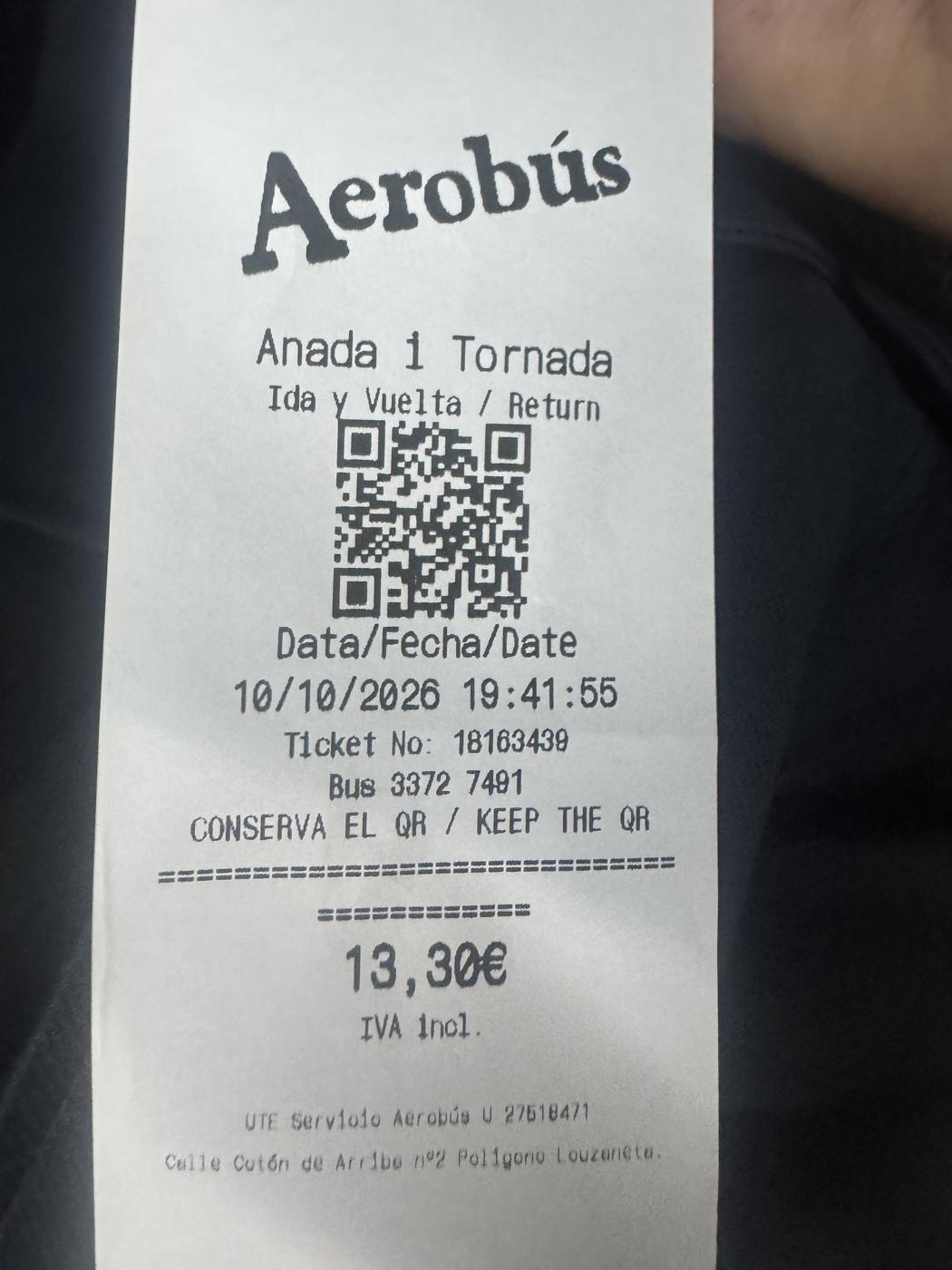 機場巴士來回票 €13.30